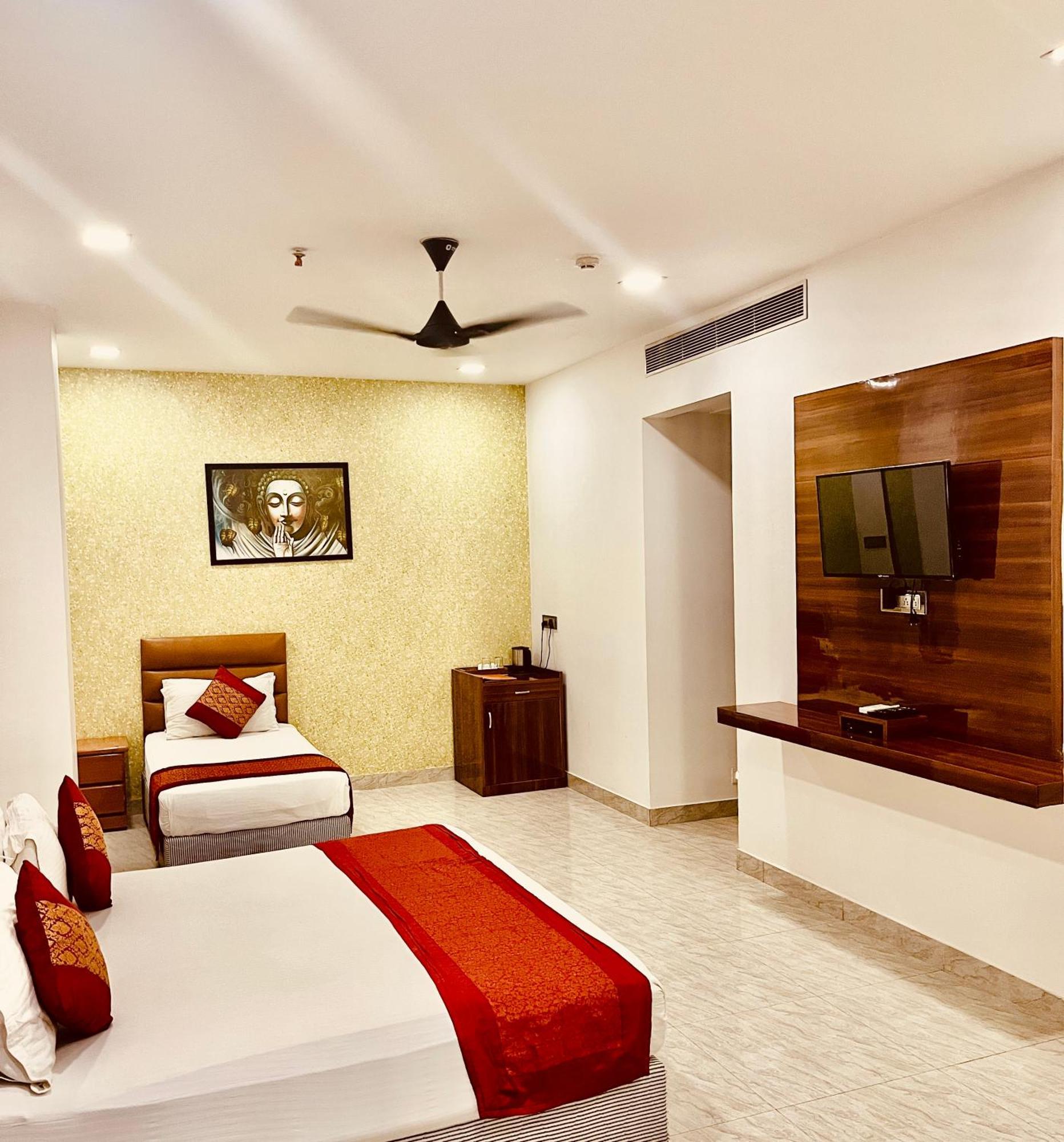 Amora Rooms Dwarka Nova Deli Exterior foto