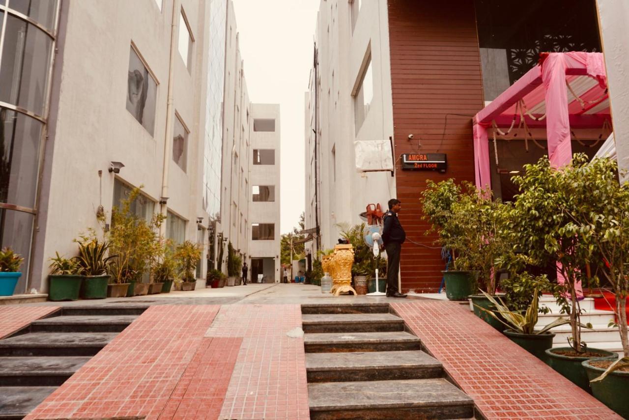 Amora Rooms Dwarka Nova Deli Exterior foto